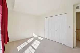 76 Ione Dr, South Elgin, IL 60177 - Photo 24