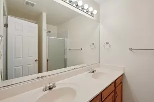 76 Ione Dr, South Elgin, IL 60177 - Photo 22