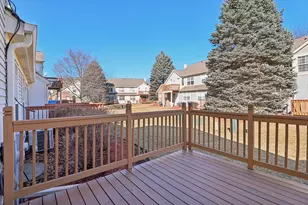 76 Ione Dr, South Elgin, IL 60177 - Photo 6