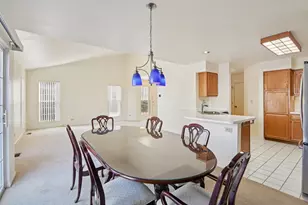 76 Ione Dr, South Elgin, IL 60177 - Photo 14