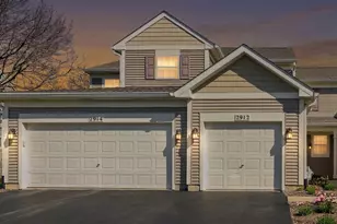 2912 White Thorn Cir, Naperville, IL 60564 - Photo 26