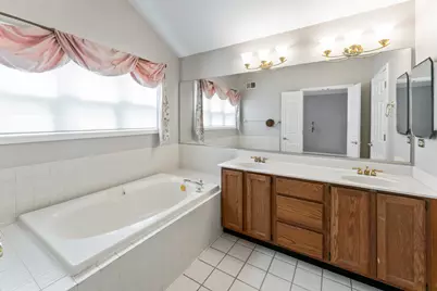 1903 N Evergreen Avenue, Arlington Heights, IL 60004 - Photo 12