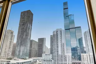 360 E Randolph St, Chicago, IL 60601 - Photo 16