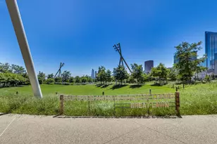 360 E Randolph St, Chicago, IL 60601 - Photo 26