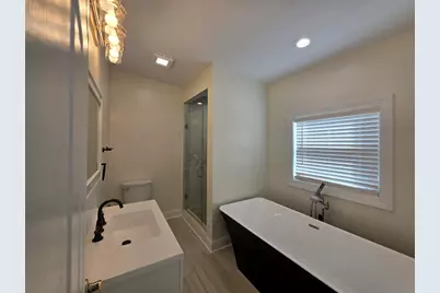 2903 Gilead Avenue, Zion, IL 60099 - Photo 38