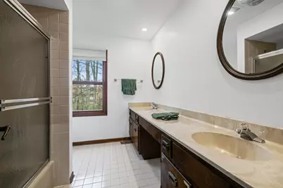 220 Dover Circle, Lincolnshire, IL 60069 - Photo 28