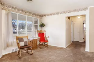 315 S Maple St, Piper City, IL 60959 - Photo 12