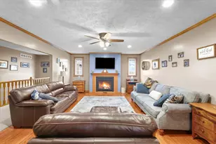 540 E 50N Rd, Gibson City, IL 60936 - Photo 22