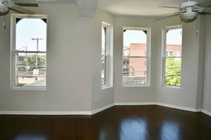 867 E Pershing Rd, Chicago, IL 60653 - Photo 2