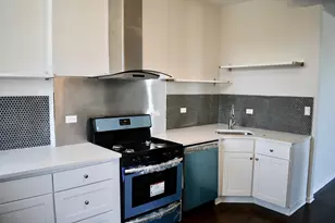 867 E Pershing Rd, Chicago, IL 60653 - Photo 6