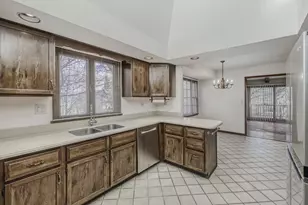 2113 Greenock St, Inverness, IL 60067 - Photo 12