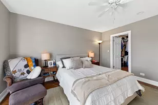 2520 W Bloomingdale Ave, Chicago, IL 60647 - Photo 10