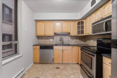 201 E Chestnut Street #19E, Chicago, IL 60611 - Photo 20