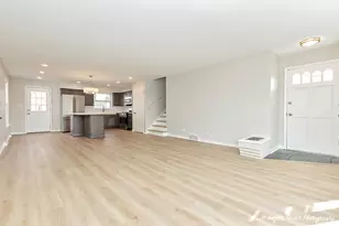 410 W Mueller St, Arlington Heights, IL 60004 - Photo 4