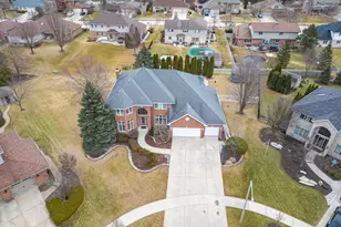 19199 Spruce Ct, Mokena, IL 60448 - Photo 2
