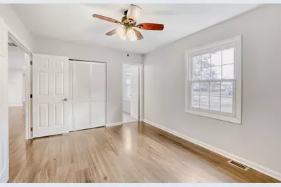 135 Ramblewood Lane, Lake Zurich, IL 60047 - Photo 10