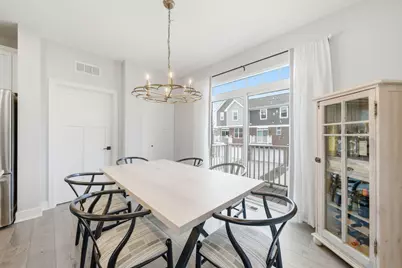 4462 Monroe Court, Naperville, IL 60564 - Photo 8