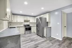 1010 Parkview Dr, Mahomet, IL 61853 - Photo 36