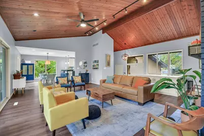 1010 Parkview Drive, Mahomet, IL 61853 - Photo 12