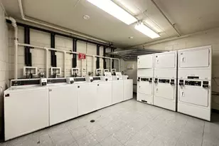 6954 N Sheridan Rd, Chicago, IL 60626 - Photo 20