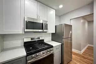 6954 N Sheridan Rd, Chicago, IL 60626 - Photo 6