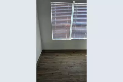 11926 S La Salle Street, Chicago, IL 60628 - Photo 6