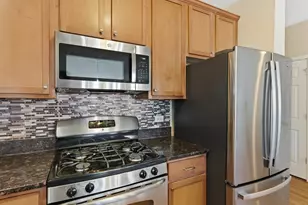 5355 W Galewood Ave, Chicago, IL 60639 - Photo 8