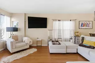 5355 W Galewood Ave, Chicago, IL 60639 - Photo 16