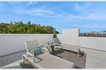 2237 N Hoyne Avenue #3N, Chicago, IL 60647 - Photo 18