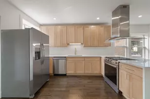 2733 Wesley Ave, Berwyn, IL 60402 - Photo 6