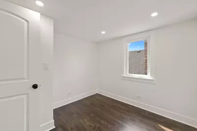 2733 Wesley Avenue, Berwyn, IL 60402 - Photo 20