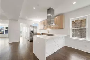 2733 Wesley Ave, Berwyn, IL 60402 - Photo 4