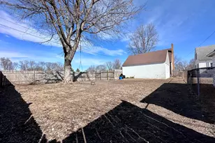 1825 18th Ave, Sterling, IL 61081 - Photo 24