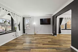 3601 Euclid Ave, Berwyn, IL 60402 - Photo 6