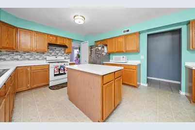 258 Silverado Street, Bolingbrook, IL 60490 - Photo 12