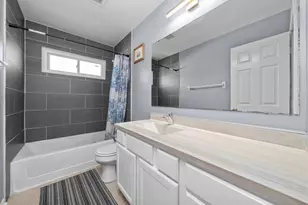 258 Silverado St, Bolingbrook, IL 60490 - Photo 20