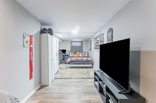 326 S Hudson St, Westmont, IL 60559 - Photo 14