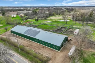 12216 Pleasant Valley Rd, Woodstock, IL 60098 - Photo 14