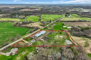 12216 Pleasant Valley Rd, Woodstock, IL 60098 - Photo 4