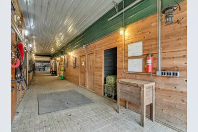 12216 Pleasant Valley Road, Woodstock, IL 60098 - Photo 52