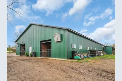 12216 Pleasant Valley Road, Woodstock, IL 60098 - Photo 2