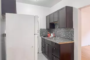 931 W Sunnyside Ave, Chicago, IL 60640 - Photo 4