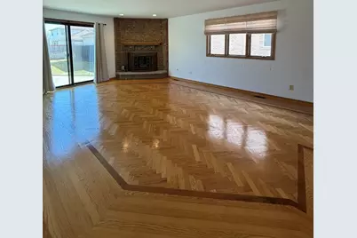 11605 S Avenue N, Chicago, IL 60617 - Photo 4