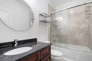 2340 W Adams Ave, Chicago, IL 60612 - Photo 14