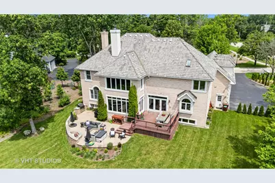 301 Belle Foret Drive, Lake Bluff, IL 60044 - Photo 30