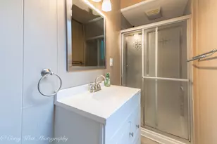 533 W State St, Sycamore, IL 60178 - Photo 8