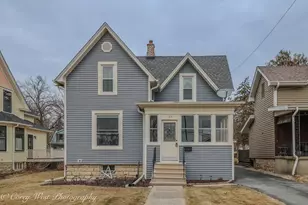 533 W State St, Sycamore, IL 60178 - Photo 2