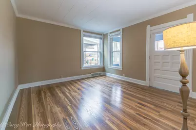 533 W State Street, Sycamore, IL 60178 - Photo 4