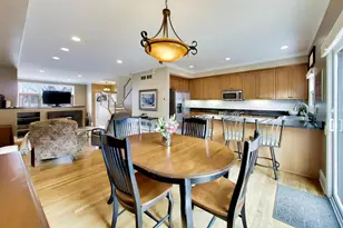 1853 Prairie St, Glenview, IL 60025 - Photo 6