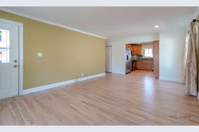 222 Prospect Avenue, Mundelein, IL 60060 - Photo 14